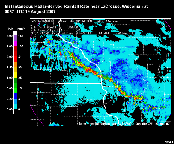Instantaneous Radar-derived Rainfall Rate near LaCrosse, WS at 0057 UTC 19 Aug 2007